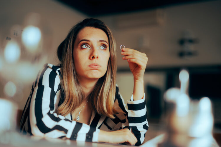 vztahy v moderní době, proč jsem single, práce na vztahu, Linda a Standa podcast, kompromis ve vztahu, seberozvoj a partnerství, komunikace v konfliktu, strach z intimity, tichá domácnost řešení, hledání partnera 2026, Life Talks podcast, jak si udržet vztah, ztráta identity ve vztahu, psychologie vztahů, seznamování a nezávislost